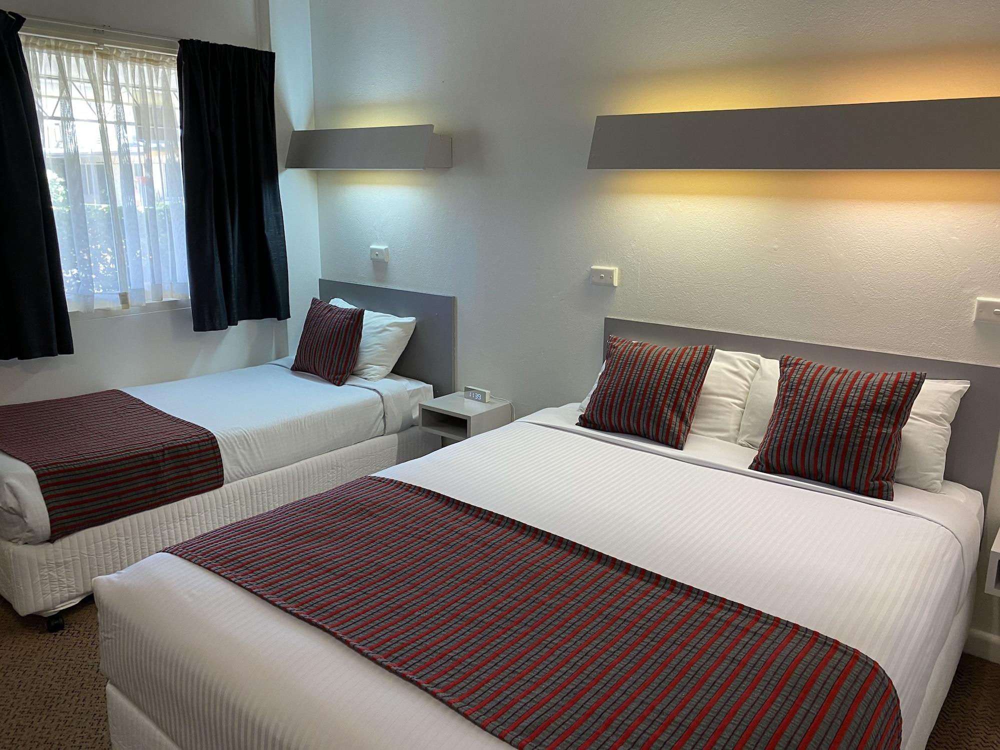 פורבס Ben Hall Motor Inn מראה חיצוני תמונה